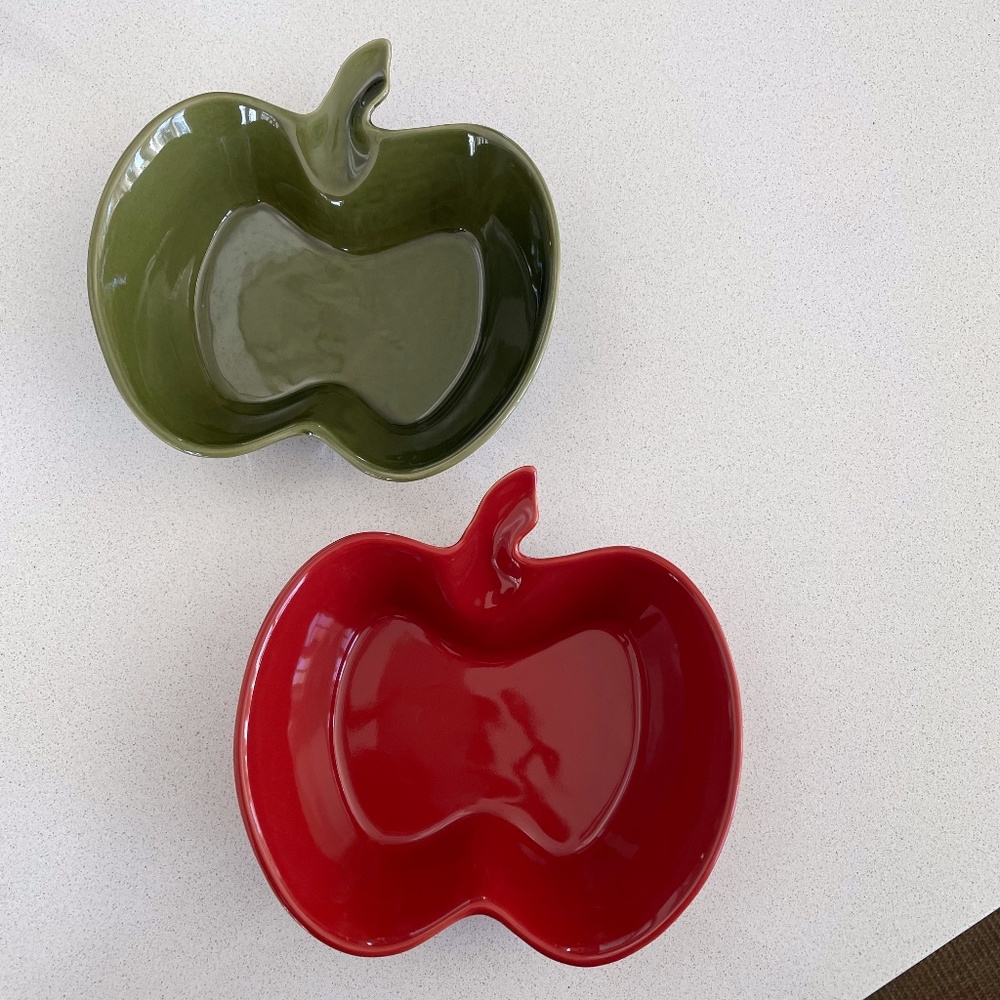 Stoneware - Apple Shape Dishes